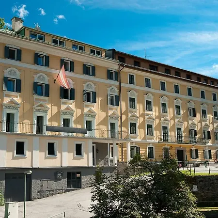 Hotel Hirschen Hotel 3*
