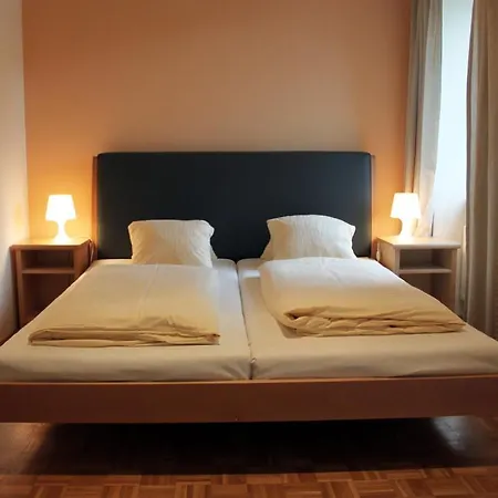 Hotel Hirschen 3*